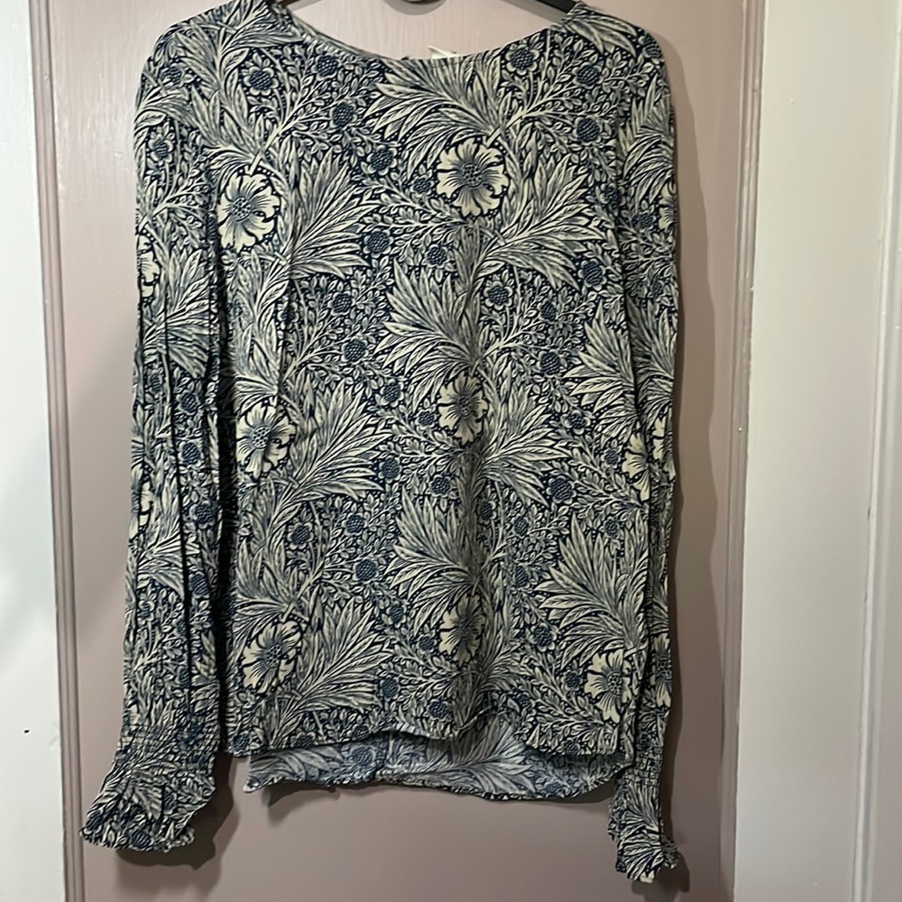 H&M Blouse size 6